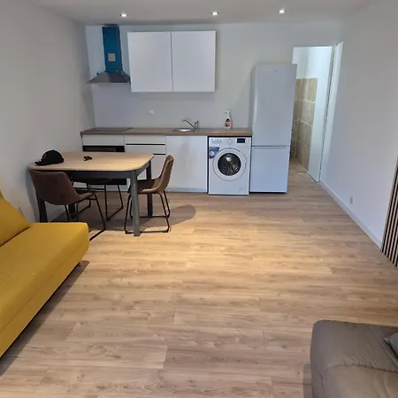 Appartement Dans Résidence Calme