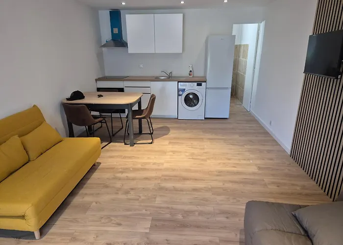 Appartement Dans Résidence Calme